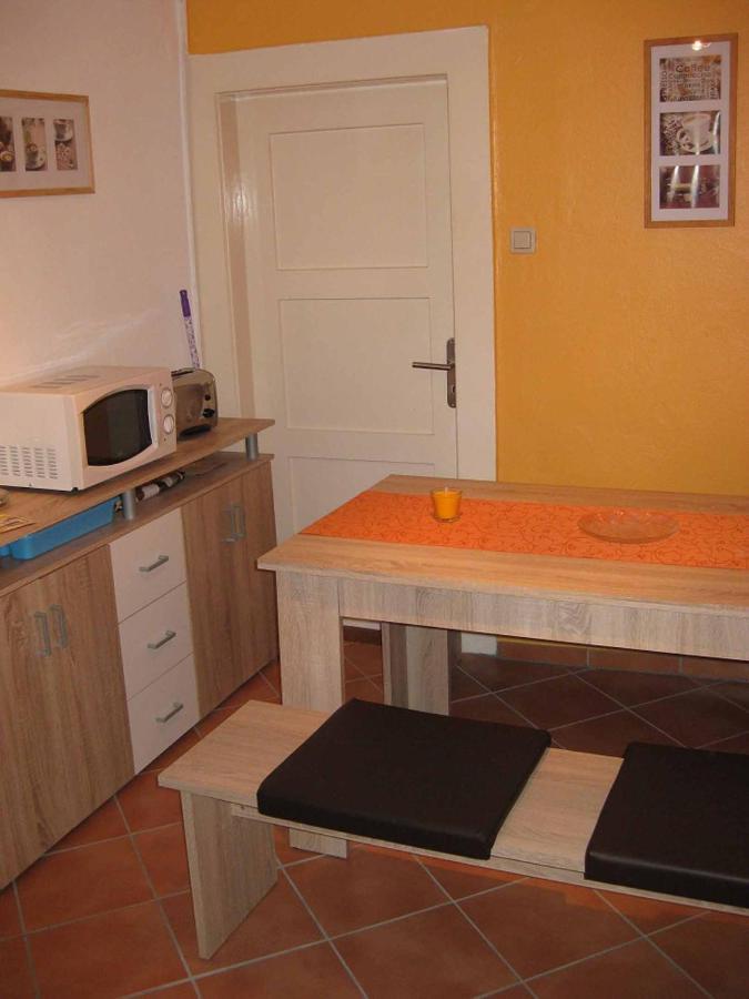 Am Europakanal Appartement *